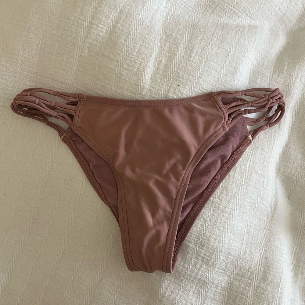 DAMSEL cheeky bikini bottoms